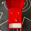 Conjunto de Collar + Pendientes Corazon