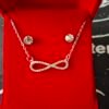 Conjunto de Collar + Pendientes Signo Infinito