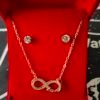 Conjunto de Collar + Pendientes Signo Infinito Love en Dorado