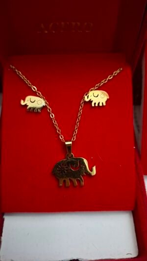Conjunto de Collar + Pendientes Elefante en Dorado