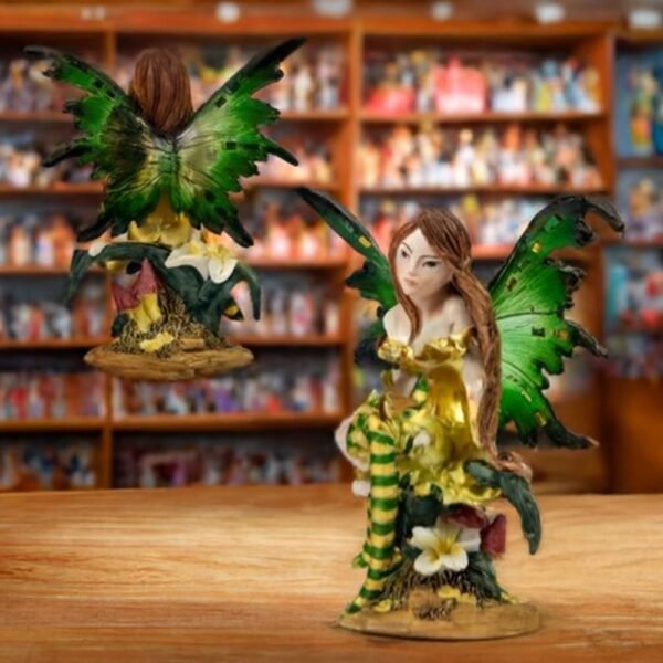 Hada Sentada Alas Verde 12cm.